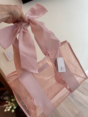 case-mate Pink Clear Tote with Bow Handles